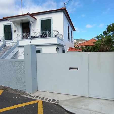 פונשל Bus Stop House 82 מראה חיצוני תמונה