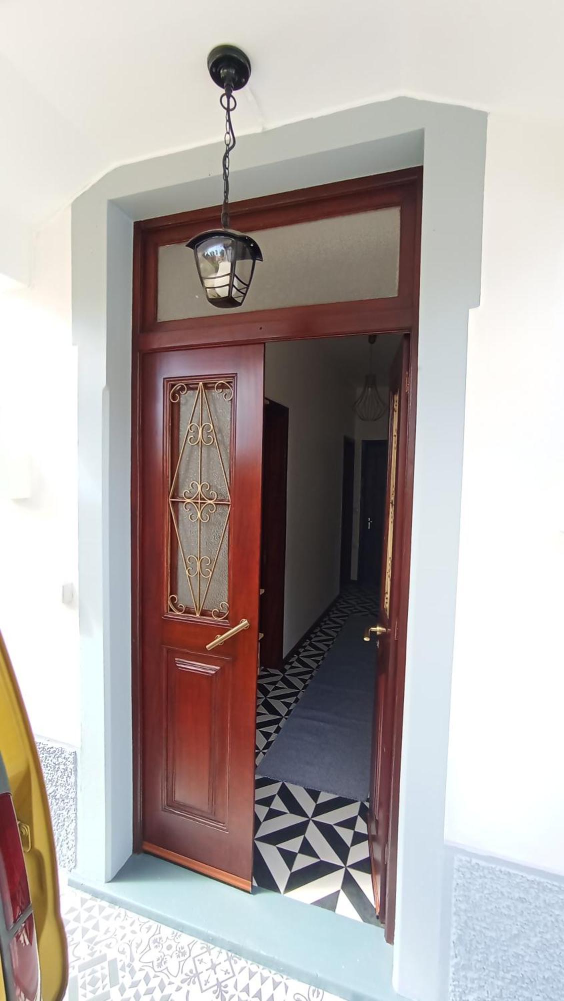 פונשל Bus Stop House 82 מראה חיצוני תמונה
